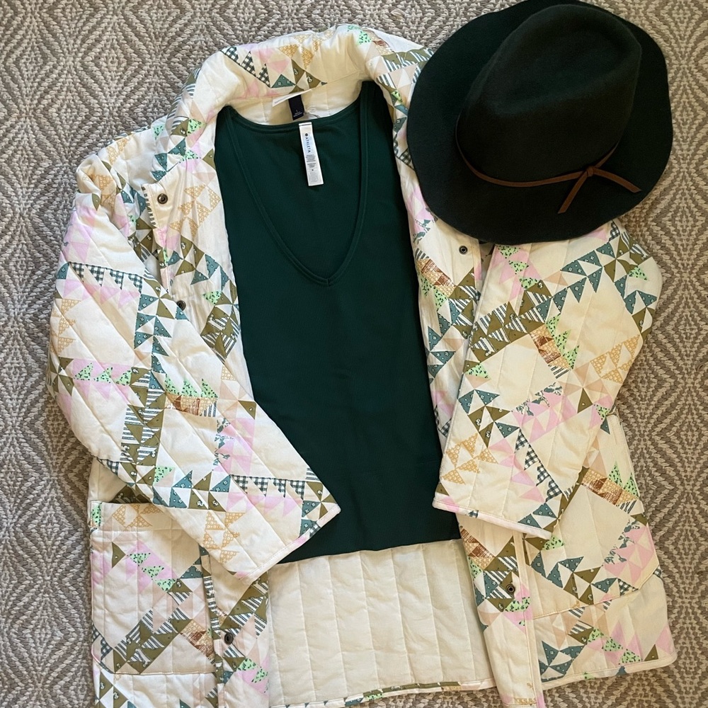 Universal thread, quilted jacket